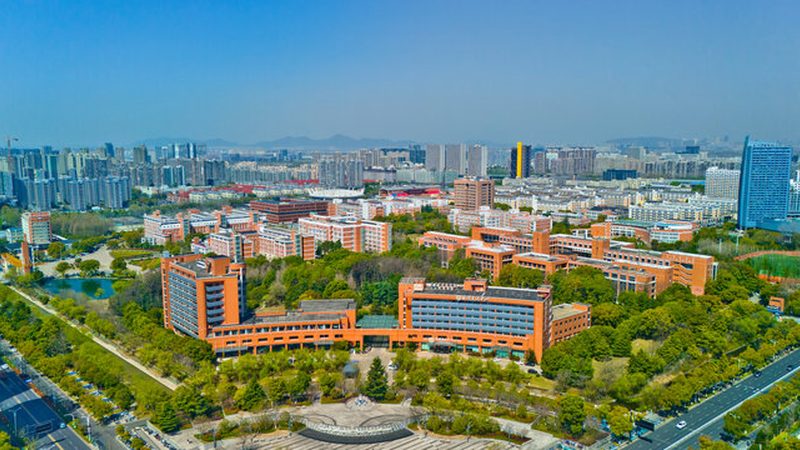 电子科技产品直供厂家：揭秘其优缺点