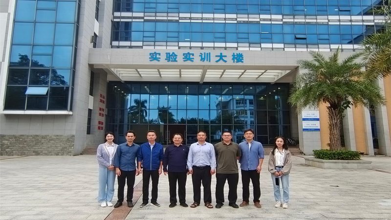 全自动印刷机参数规格全解析：揭秘高效生产背后的关键指标